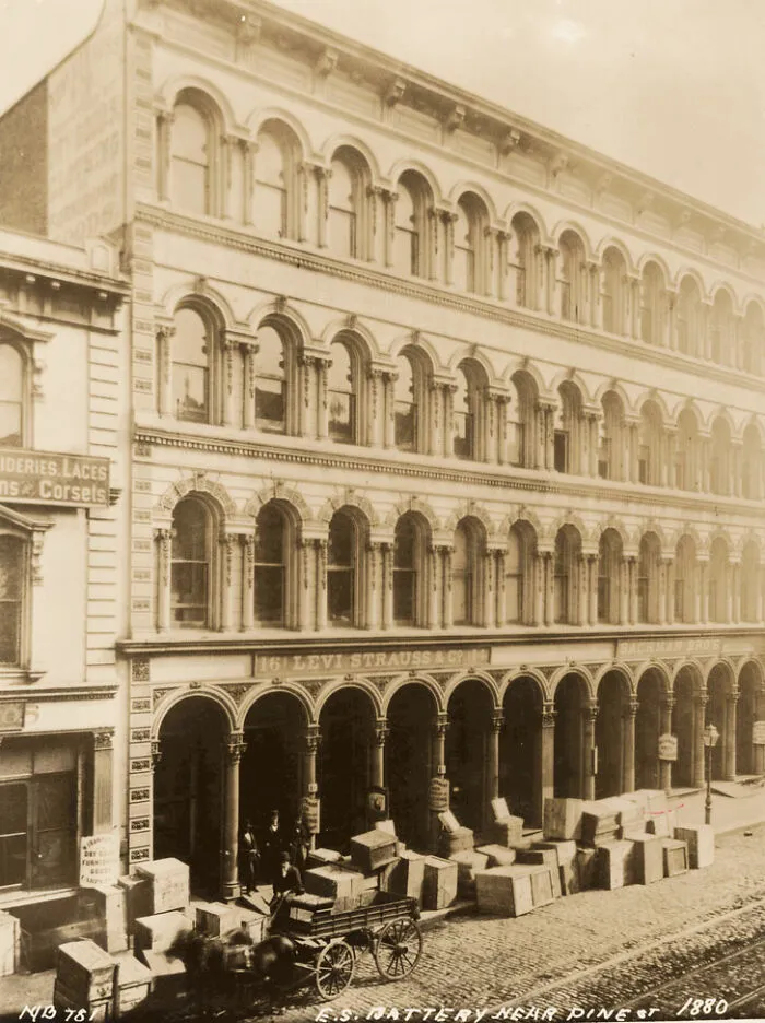 Levi Strauss & Co., 1880
