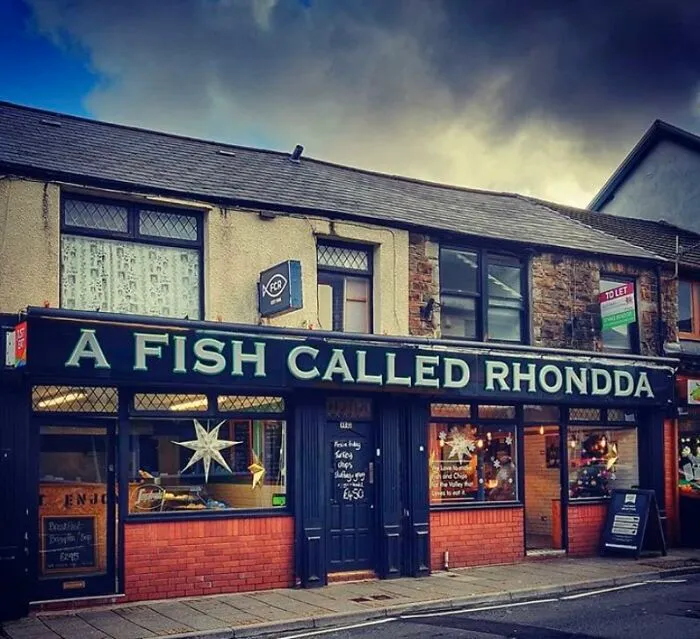 43 Times British People Just Couldn't Resist Putting That Pun In Their Business Name