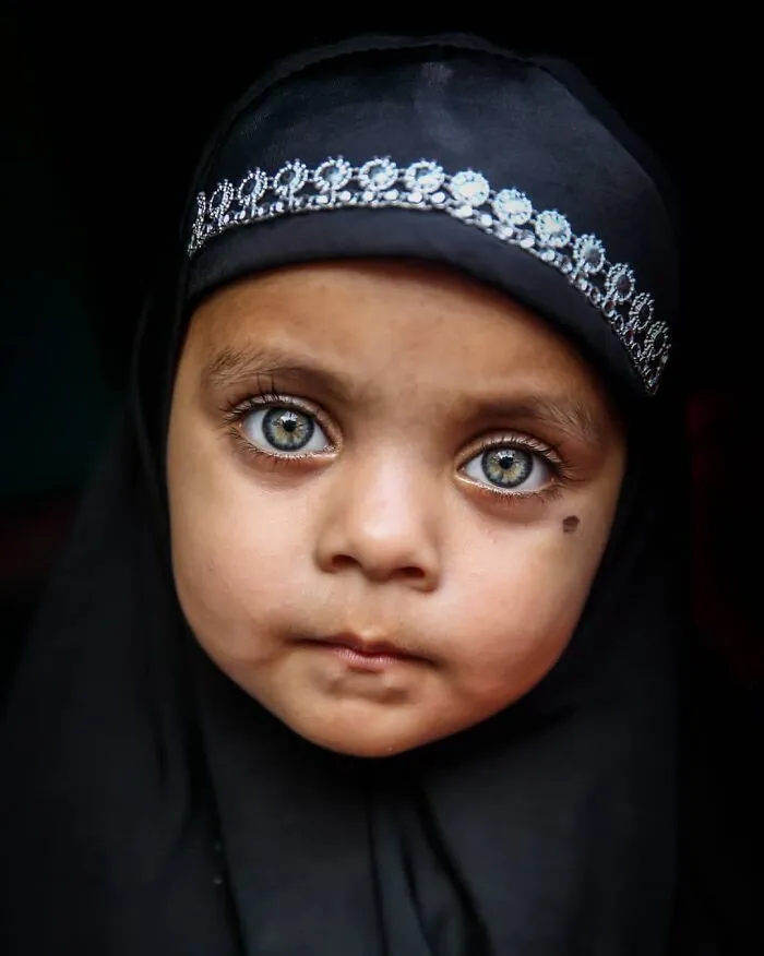 82 Portraits Of The Beautiful Bangladeshi People By Mou Aysha