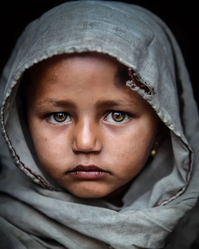 82 Portraits Of The Beautiful Bangladeshi People By Mou Aysha