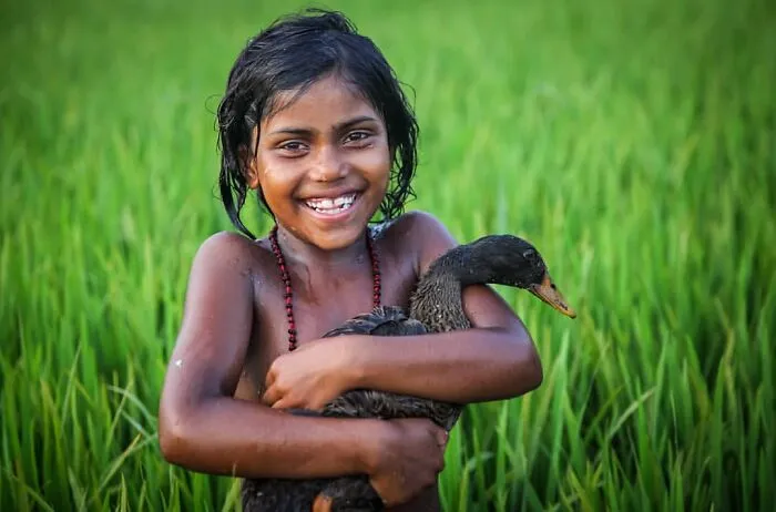 82 Portraits Of The Beautiful Bangladeshi People By Mou Aysha