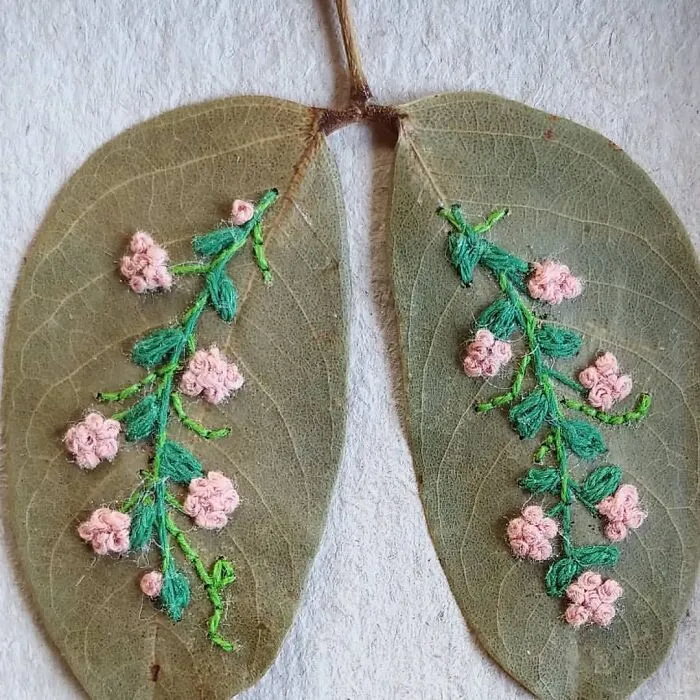 This Brazilian Artist Creates Unique Designs Of Embroidery On Fallen Leaves (109 Pics)