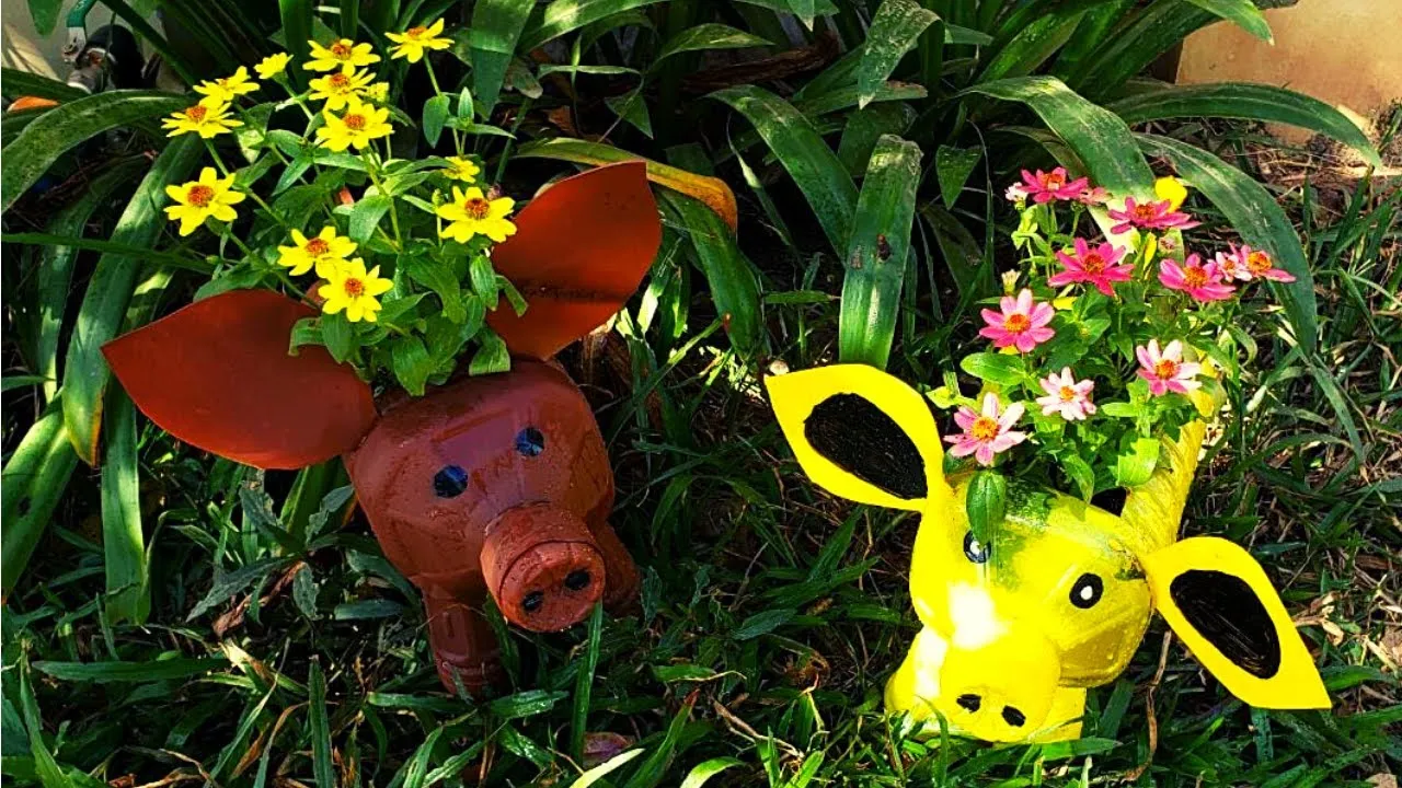 How To Recycle Plastic Bottles Into Pig Planter Pots For Small Garden | Craft Yours