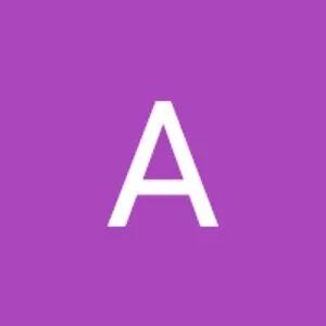 Алена Агаки