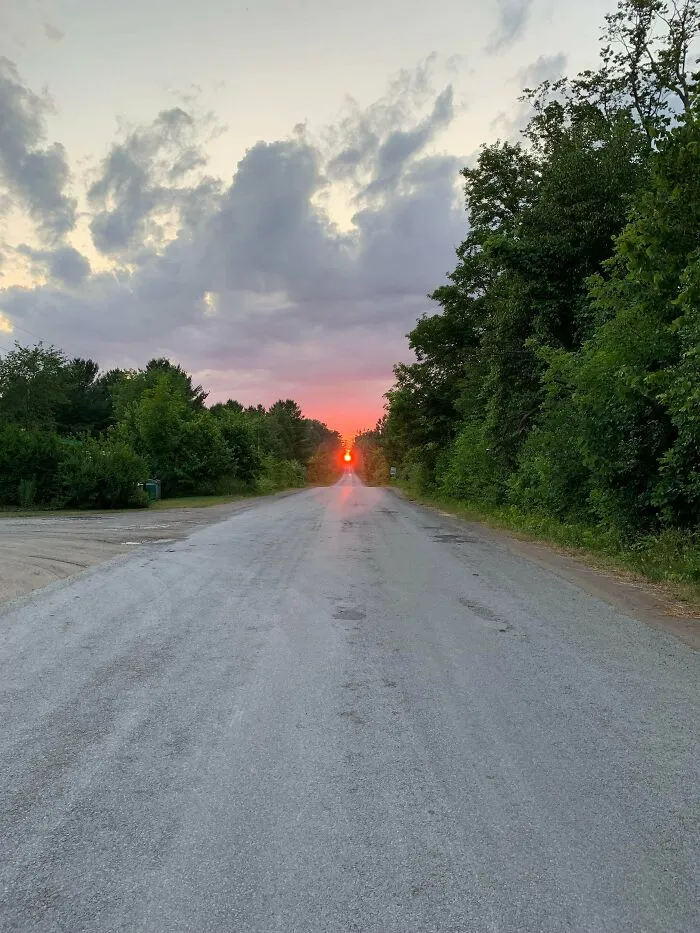 El sol y la carretera