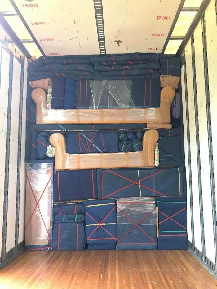Loading Like This Takes Skill, Vision, And Teamwork In The Moving World. Mad Respect To Those That Take Pride In Their Work