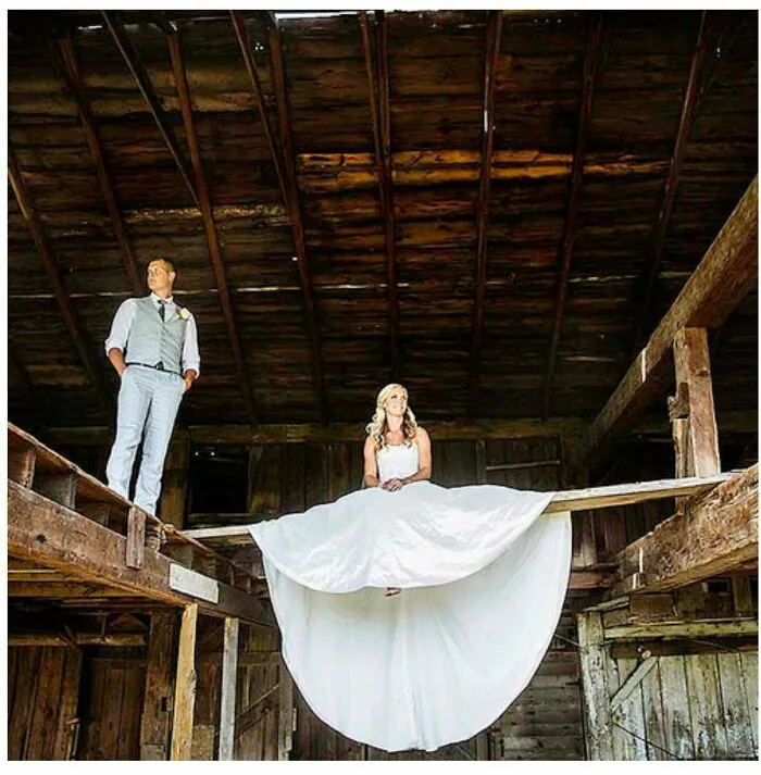 Impressive Splits For A Bride With Very Long Legs