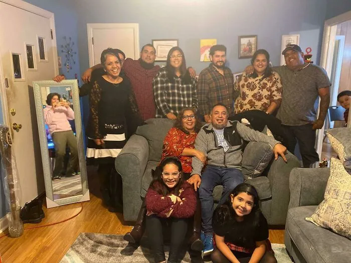 How To Get Everyone In The Family Picture