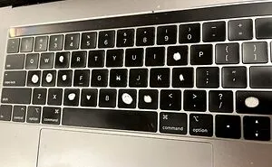 Tech Support People Are Sharing The Worst Cases They've Seen While On The Job (50 New Pics)