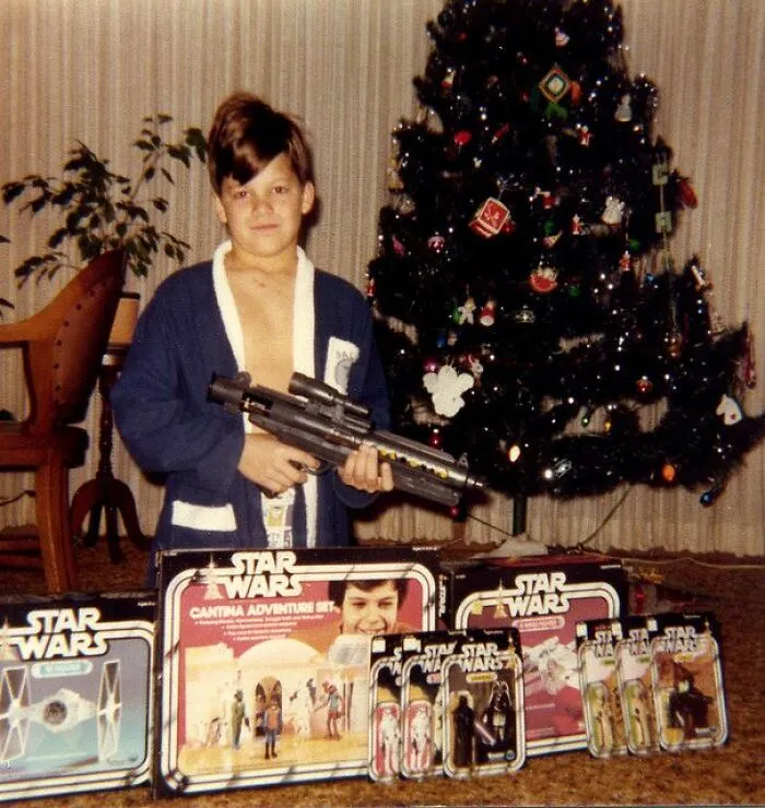 30 Pics Of The Most Popular Christmas Gifts In The '80s And '90s