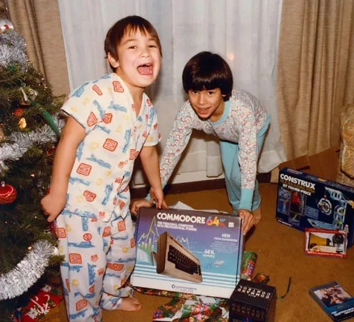 30 Pics Of The Most Popular Christmas Gifts In The '80s And '90s