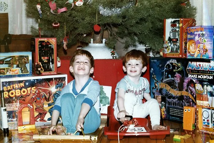 30 Pics Of The Most Popular Christmas Gifts In The '80s And '90s