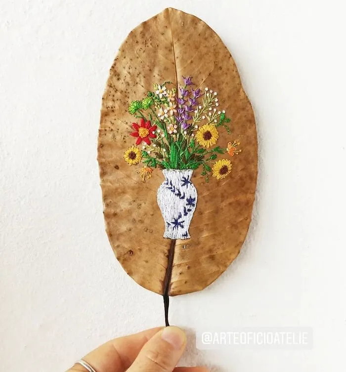 This Brazilian Artist Creates Unique Designs Of Embroidery On Fallen Leaves (109 Pics)