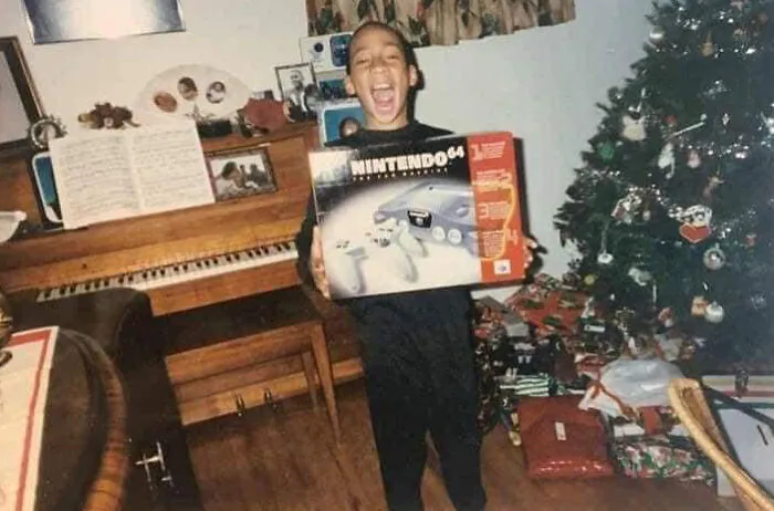 30 Pics Of The Most Popular Christmas Gifts In The '80s And '90s