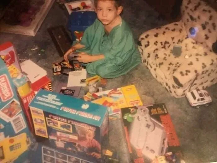 30 Pics Of The Most Popular Christmas Gifts In The '80s And '90s