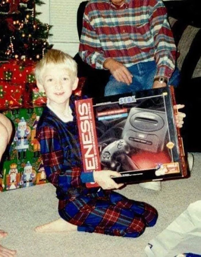 30 Pics Of The Most Popular Christmas Gifts In The '80s And '90s