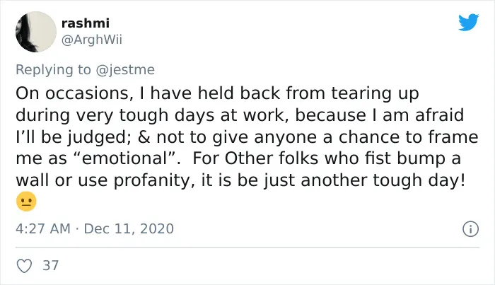 “Tell Me You’re A Woman Without Telling Me You’re A Woman” (30 Tweets)