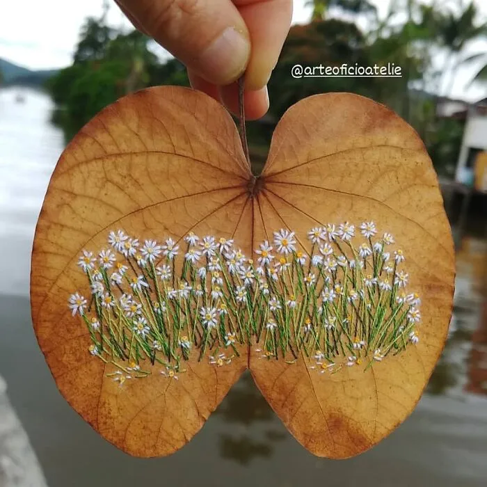 This Brazilian Artist Creates Unique Designs Of Embroidery On Fallen Leaves (109 Pics)