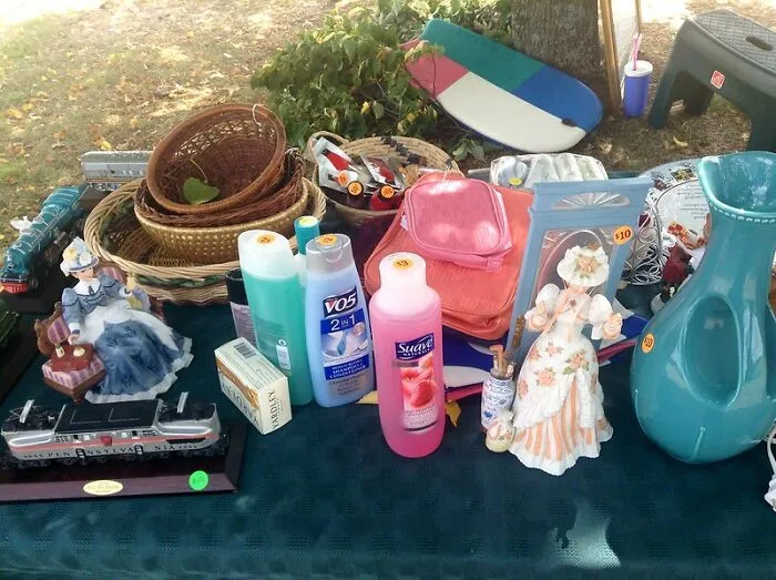 40 Things That People Thought Were A Luxury Because They Grew Up Poor, Shared In This Viral Reddit Post