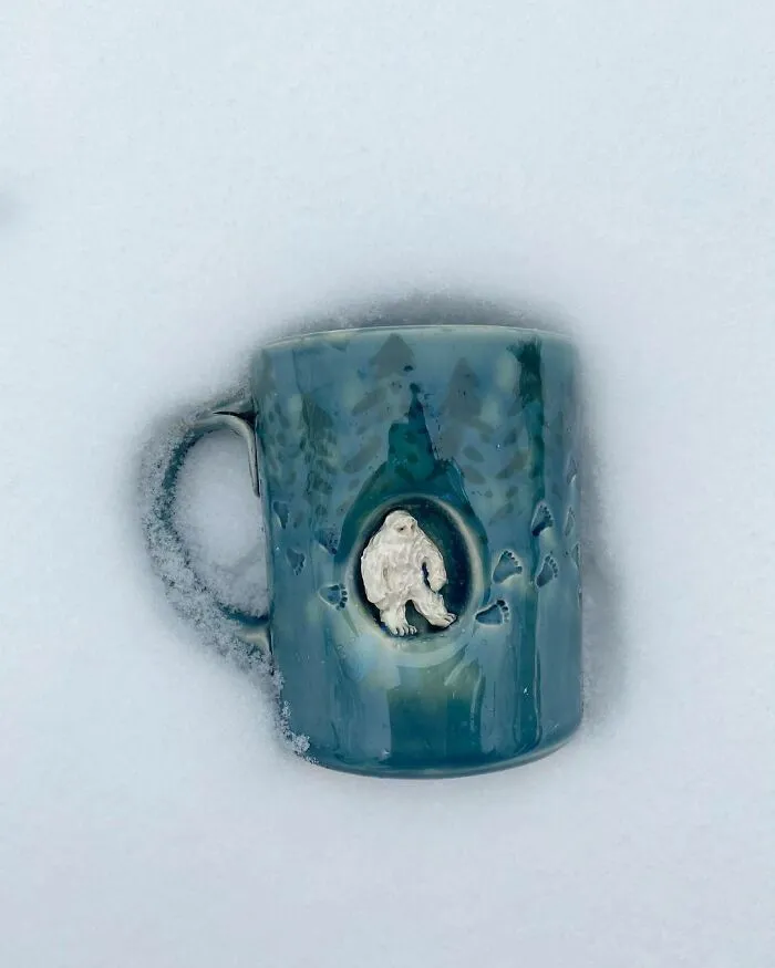 These 31 Brilliant Mugs Have Small Side Nooks Where Tiny Animal Sculptures Live