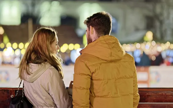 Local People Share 30 Things Tourists Do That Make Them Stand Out As A Non-Local