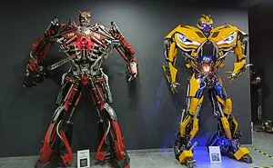 This Artist From Poland Uses Scrap Metal To Create These Fascinating Sculptures Inspired By Popular Movies (44 Pics)