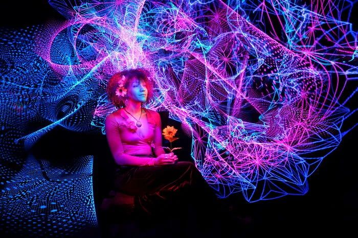 Checkout My Trippy, Trail-Infused Portraits Created After Nearly A Decade Of Experience Making Photographic Art With Only Light