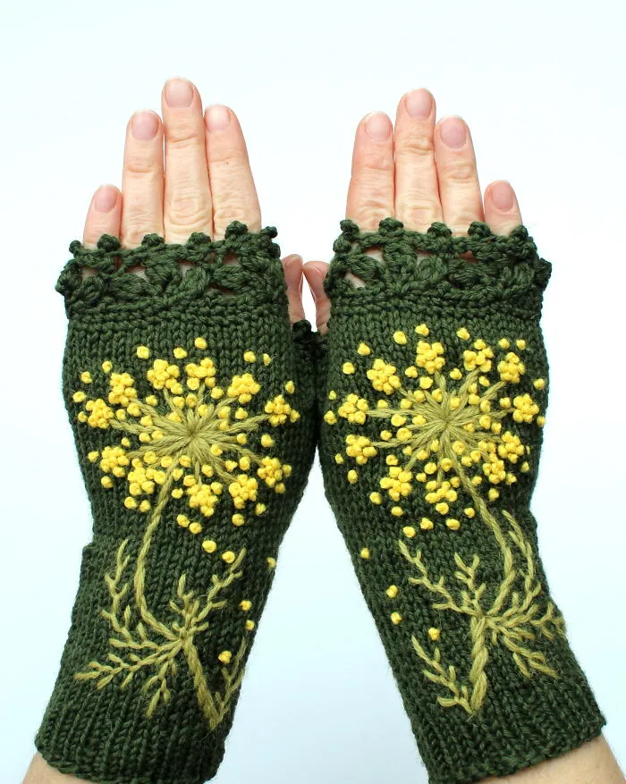 I Have Been Making Embroidered Gloves For Over 7 Years Now, Here Are My 40 Best Works