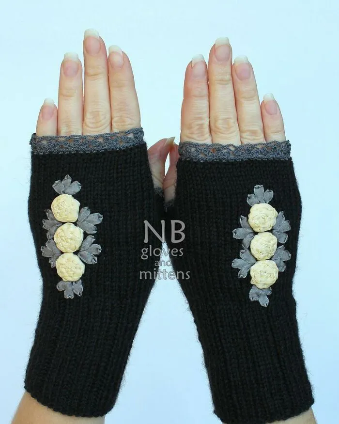 I Have Been Making Embroidered Gloves For Over 7 Years Now, Here Are My 40 Best Works