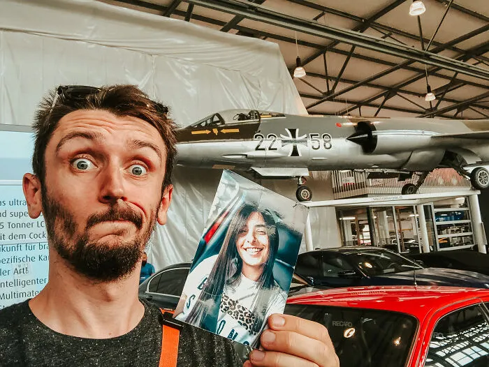 My Girlfriend Couldn’t Join Me On A Trip To Europe Last Year, So I Printed A Few Of Her Photos And Took Selfies Everywhere (32 Pics)