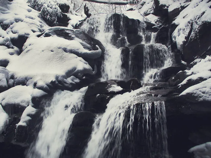 I Capture The Magical Beauty Of Winter In The Ukrainian Carpathians (30 Pics)