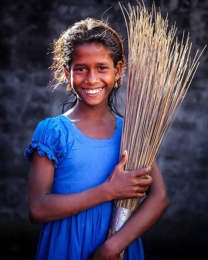 82 Portraits Of The Beautiful Bangladeshi People By Mou Aysha