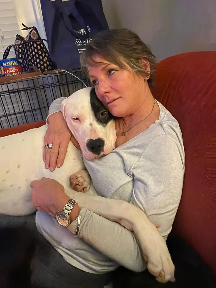 35 Of The Best Entries To The "GrandPawrents" Challenge In Which People Share Pics Of Parents With Their Pets