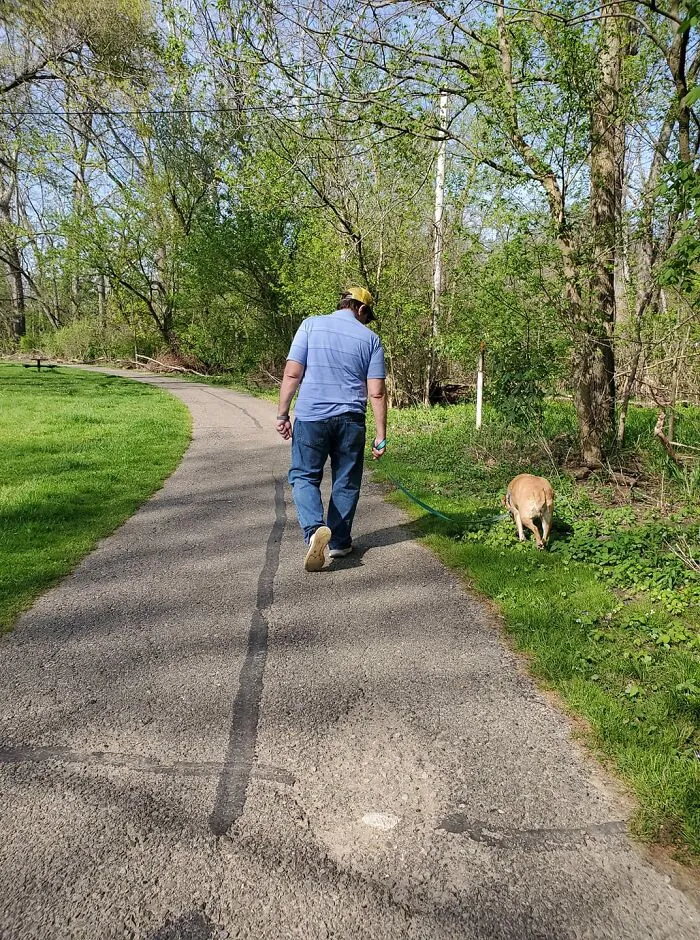 35 Of The Best Entries To The "GrandPawrents" Challenge In Which People Share Pics Of Parents With Their Pets