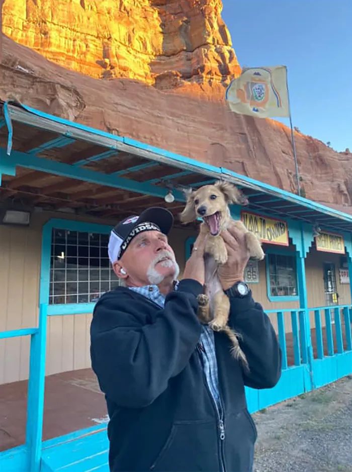 35 Of The Best Entries To The "GrandPawrents" Challenge In Which People Share Pics Of Parents With Their Pets