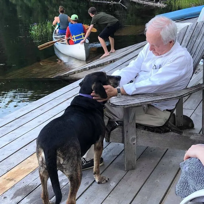 35 Of The Best Entries To The "GrandPawrents" Challenge In Which People Share Pics Of Parents With Their Pets