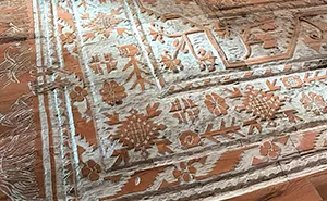 Instead Of Using An Actual Carpet, This Artist Decided To Carve One Permanently Into An Oakwood Floor