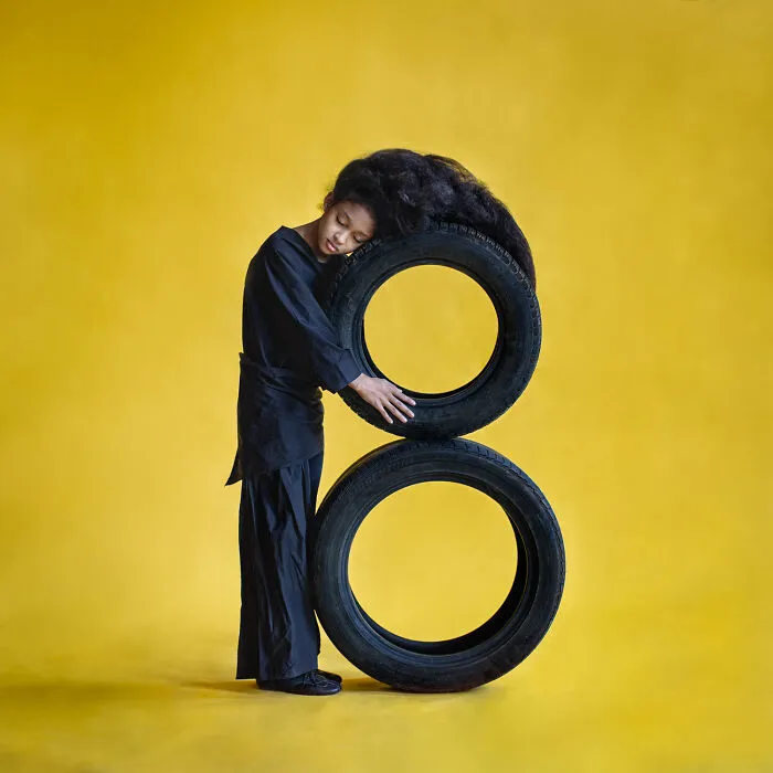 B