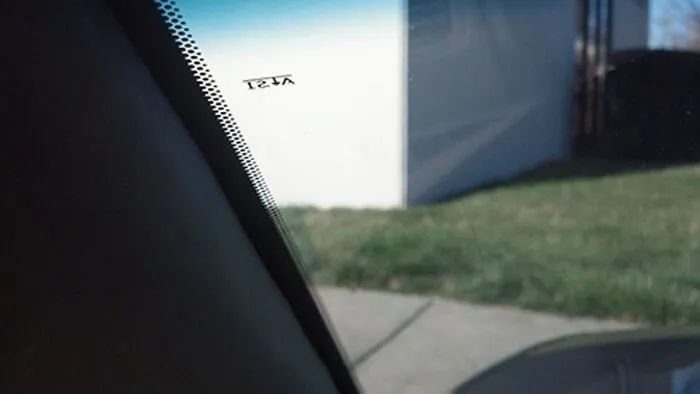 A Strip Of Black Dots That Runs Along The Outside Edge Of Your Windshield