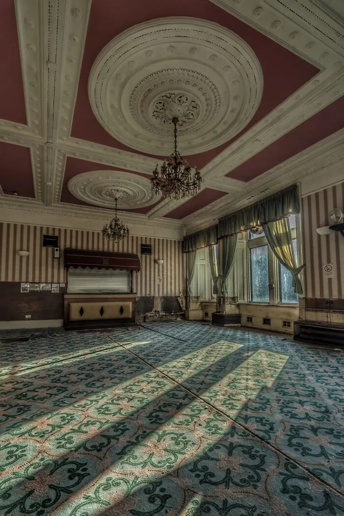 Abandoned Club