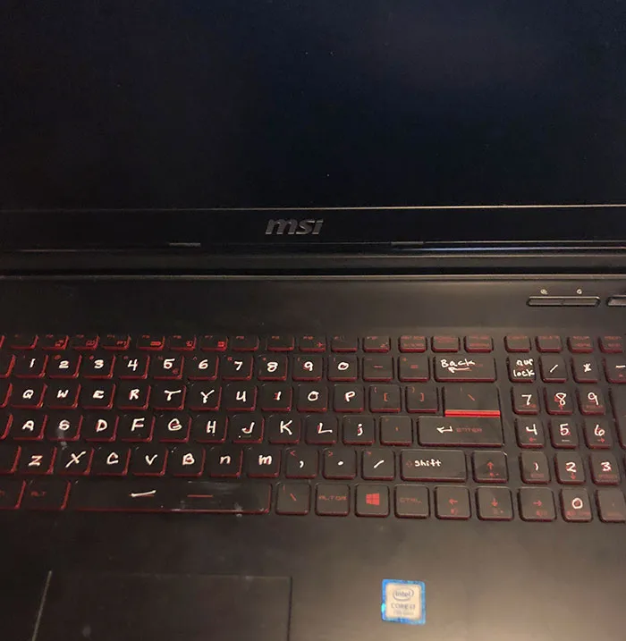 Dad Accidentally Turned Off Keyboard Backlighting And Couldn’t See The Keys