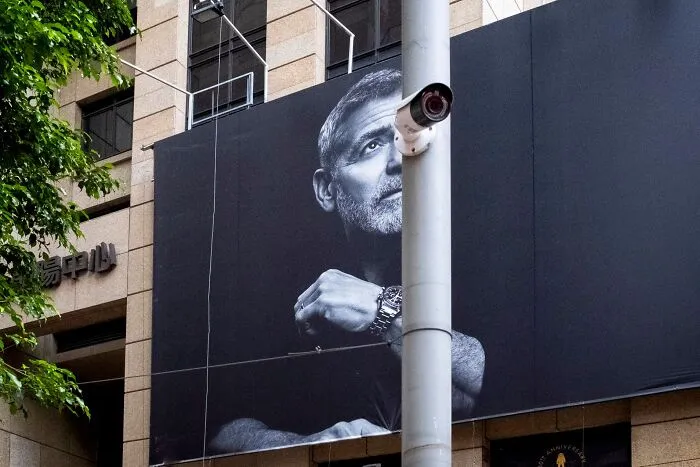 Este fotógrafo callejero capta las oportunidades accidentales en sus fotos (30 imágenes)