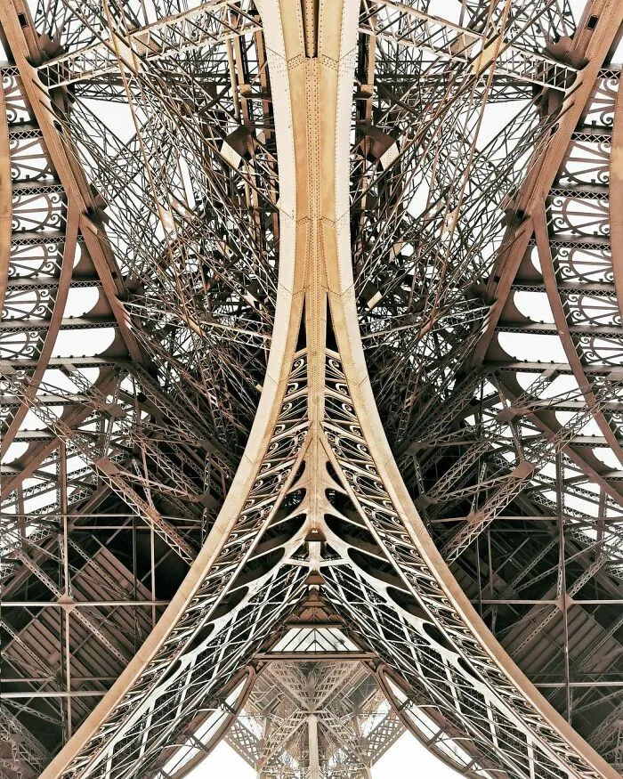 Eiffel's Underwear