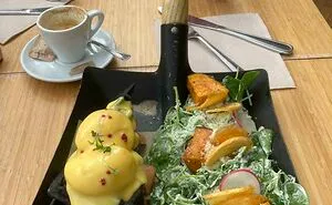 30 People Who Got Some Of The Most Ridiculous Food Servings In The Restaurant Business (New Pics)