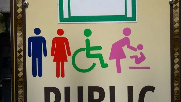 The Mom On The Right Looks Like She Got The Baby's Head But Not The Baby