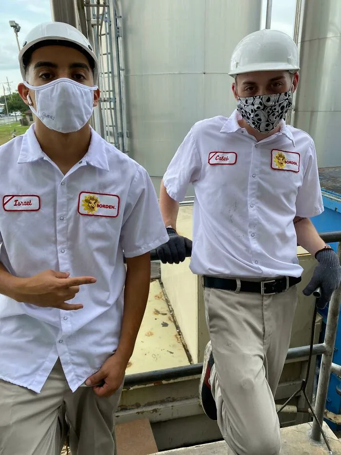Turnos de 10 horas diarias, 6 días a la semana, con mascarilla, a 38ºC en Florida. Si nosotros podemos, tú también