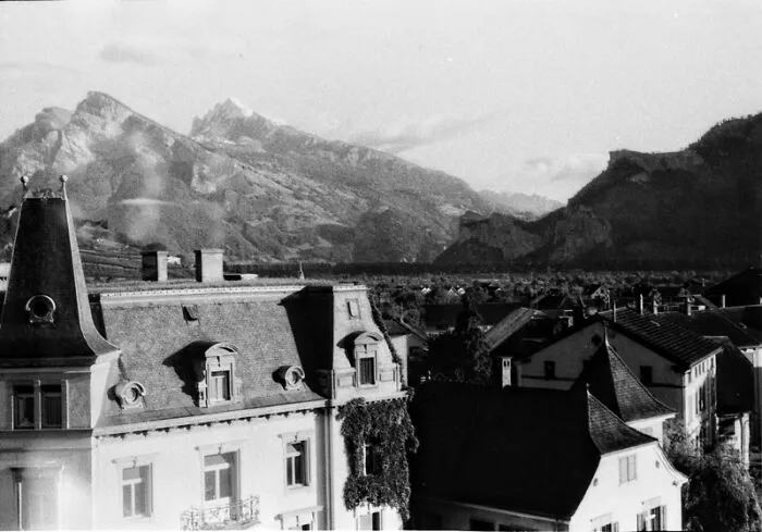 70-Year-Old Film Roll Containing A Couple's Vacation Pics Sparks A Global Hunt
