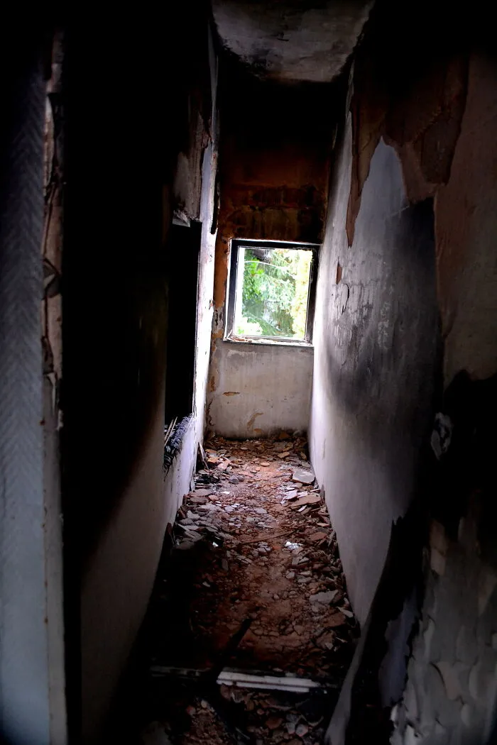 My Exploration Of A Clinic That Was Abandoned In 2002, From One Day To The Next