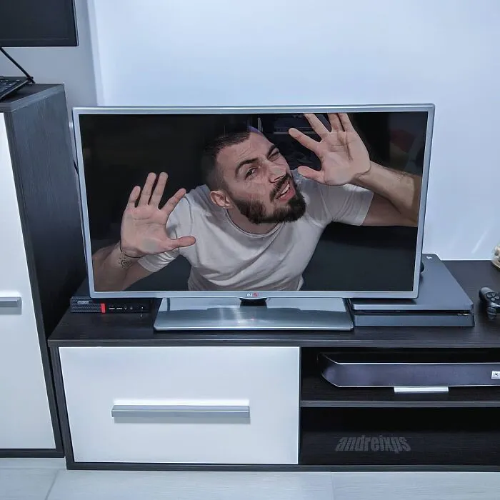 69 Surreal Photo Manipulations By This Romanian Artist Might Creep You Out