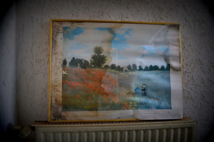 My Exploration Of A Clinic That Was Abandoned In 2002, From One Day To The Next